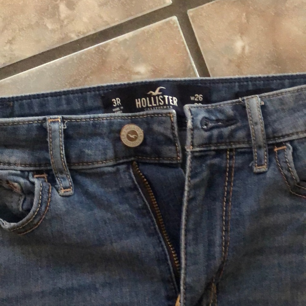 Jeans - Picture 2 of 4